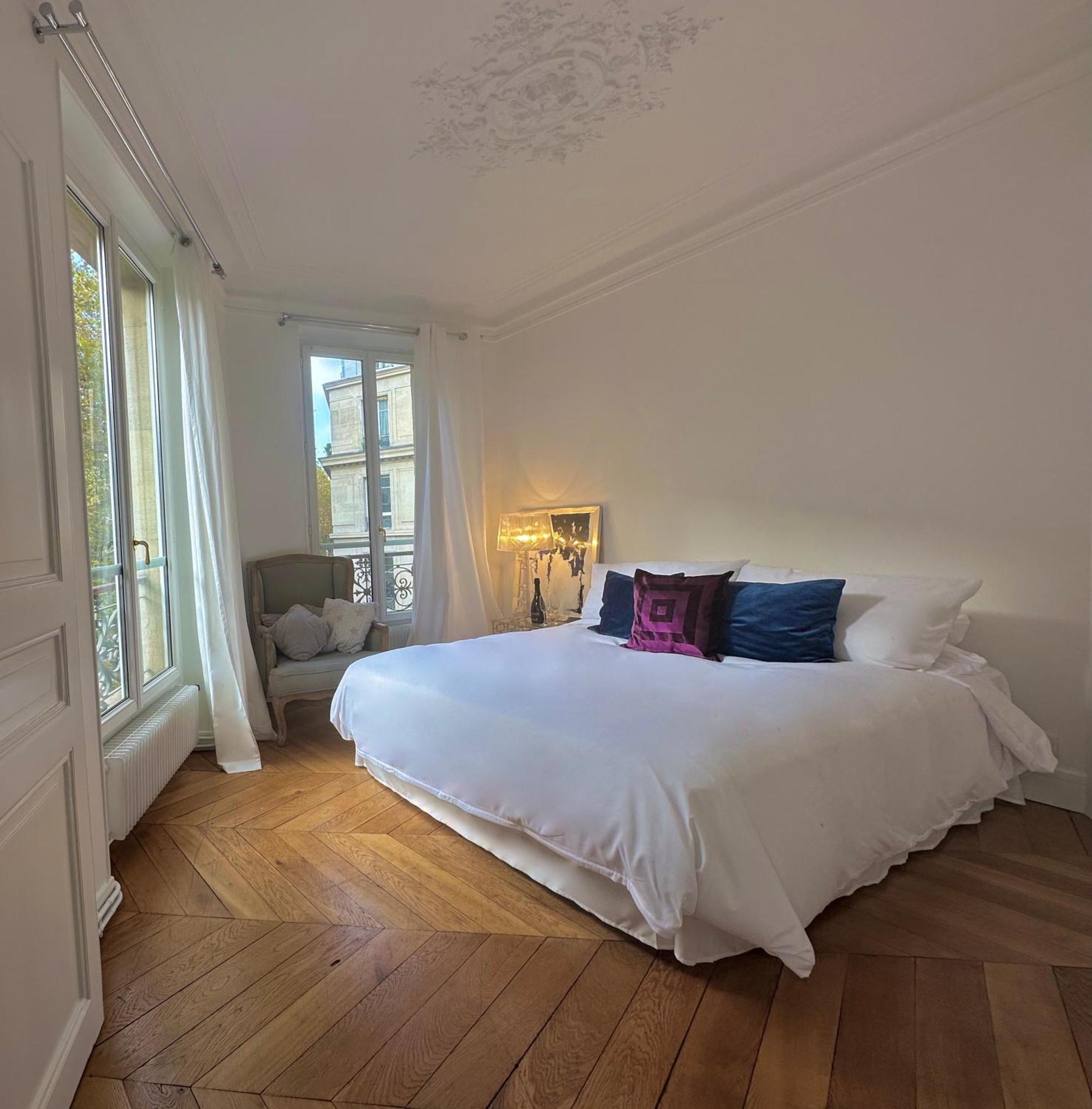 Appartement Luxury With A View Of The Eiffel Tower
