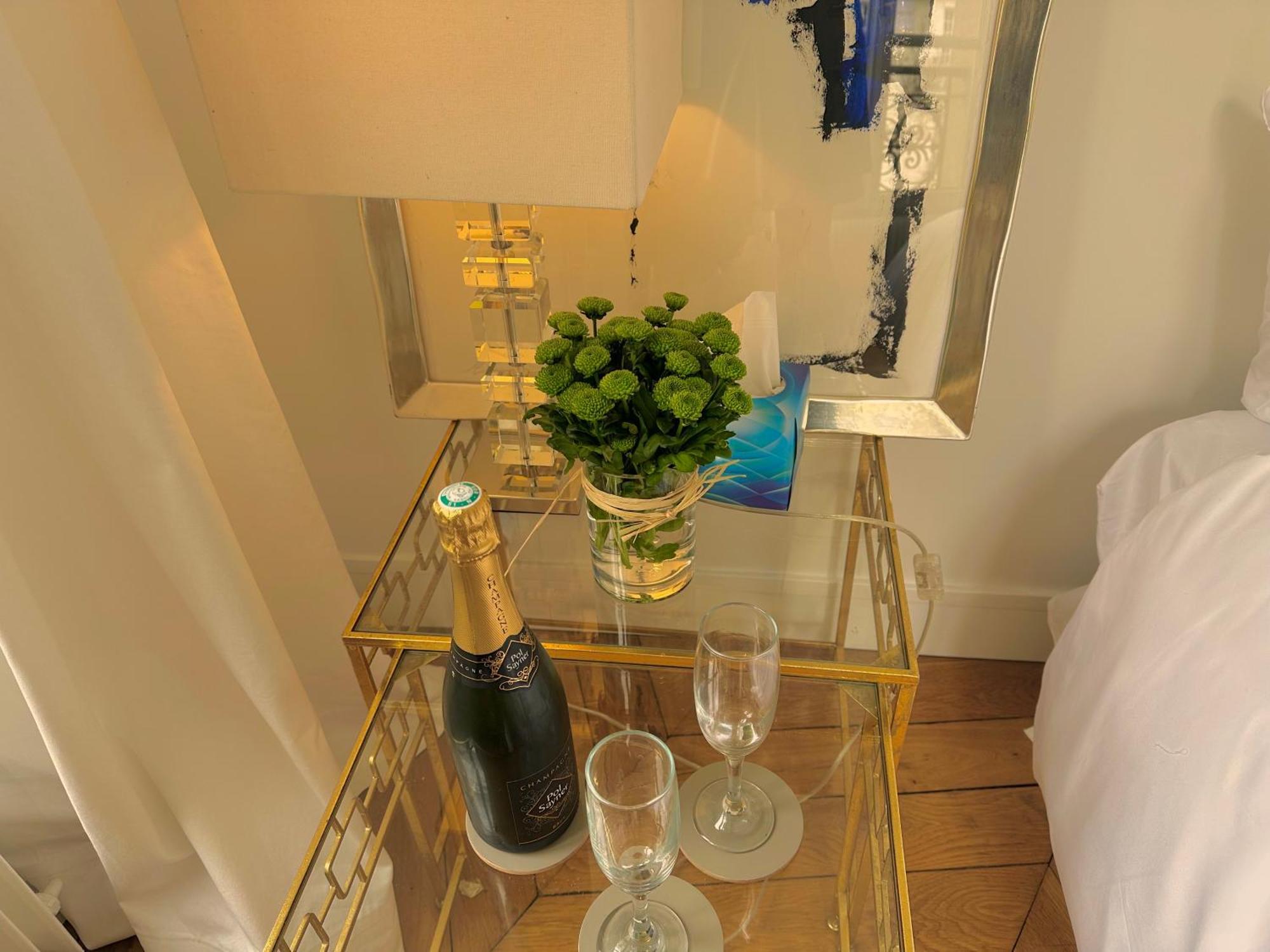 Appartement Luxury With A View Of The Eiffel Tower *