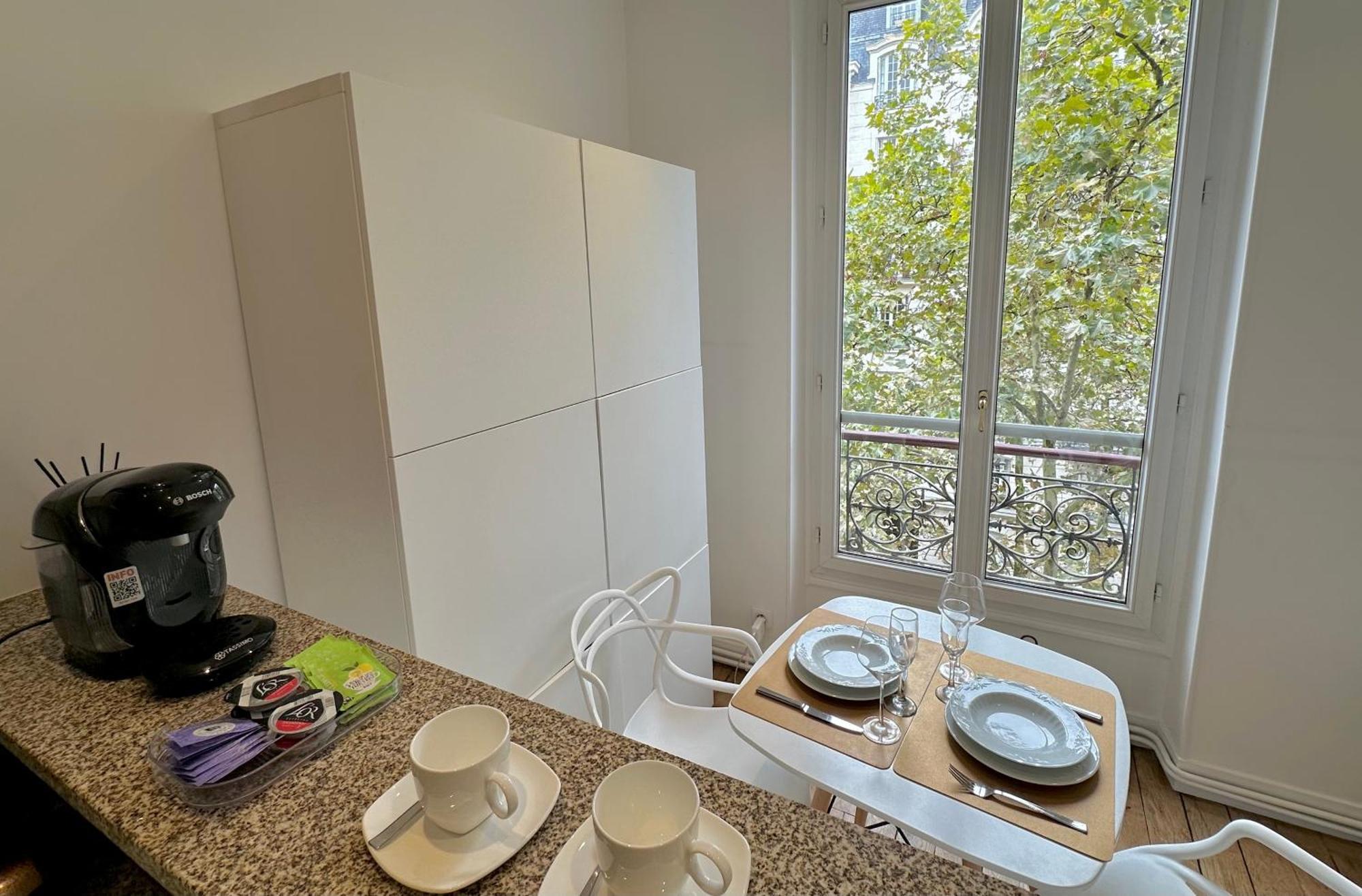 Luxury With A View Of The Eiffel Tower * Parijs